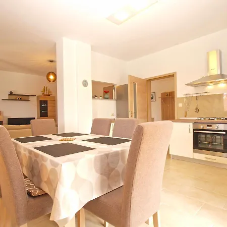 Stjepan 1573 Apartament